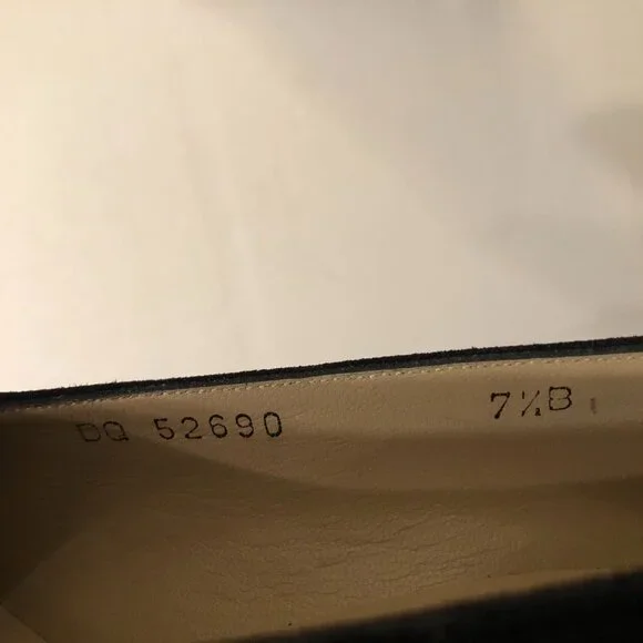 SALVATORE FERRAGAMO WOMEN'S BLACK LEATHER DRESS SHOES  SIZE: 7 1/2 B - Picture 11 of 12